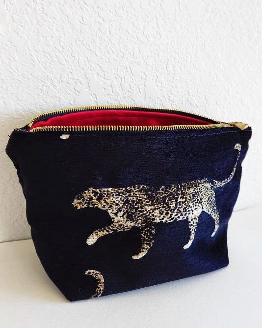 Black Velvet Leopard Traveller Zip Bag