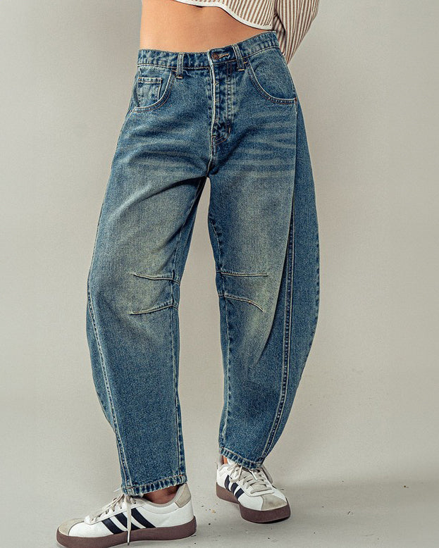 Distressed Wash Barrel Jeans