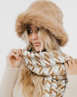 Faux Fur Bucket Hat in Camel