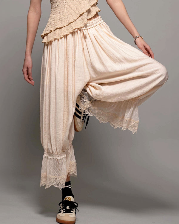 Lace-Trimmed Cropped Bloomers