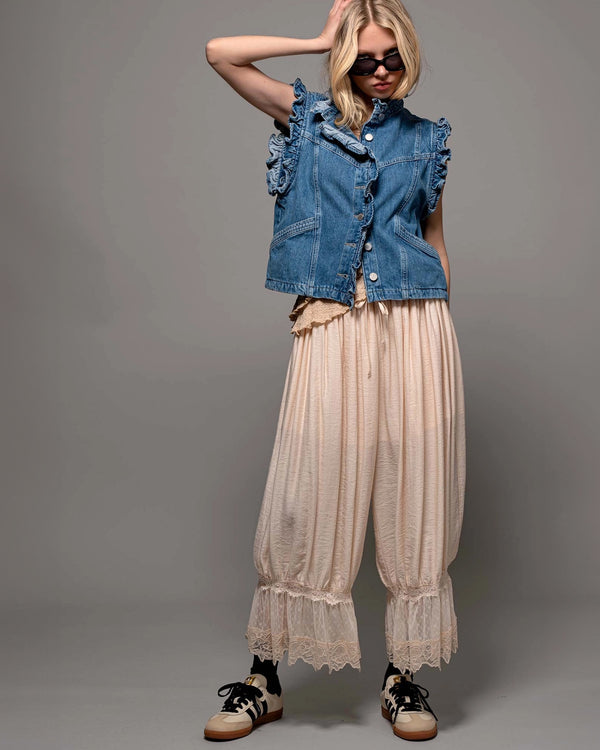 Lace-Trimmed Cropped Bloomers