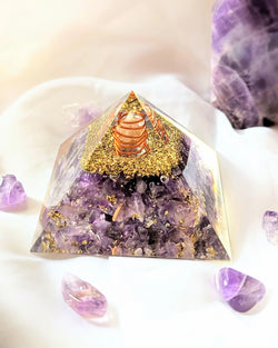 Orgonite & Amethyst Pyramid