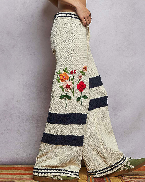 Chenille Sweater Pants w/ 3D Flowers