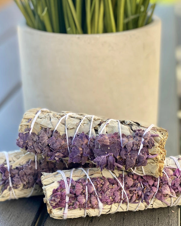 White Sage w/ Lavender Flowers Smudge Stick Bundle