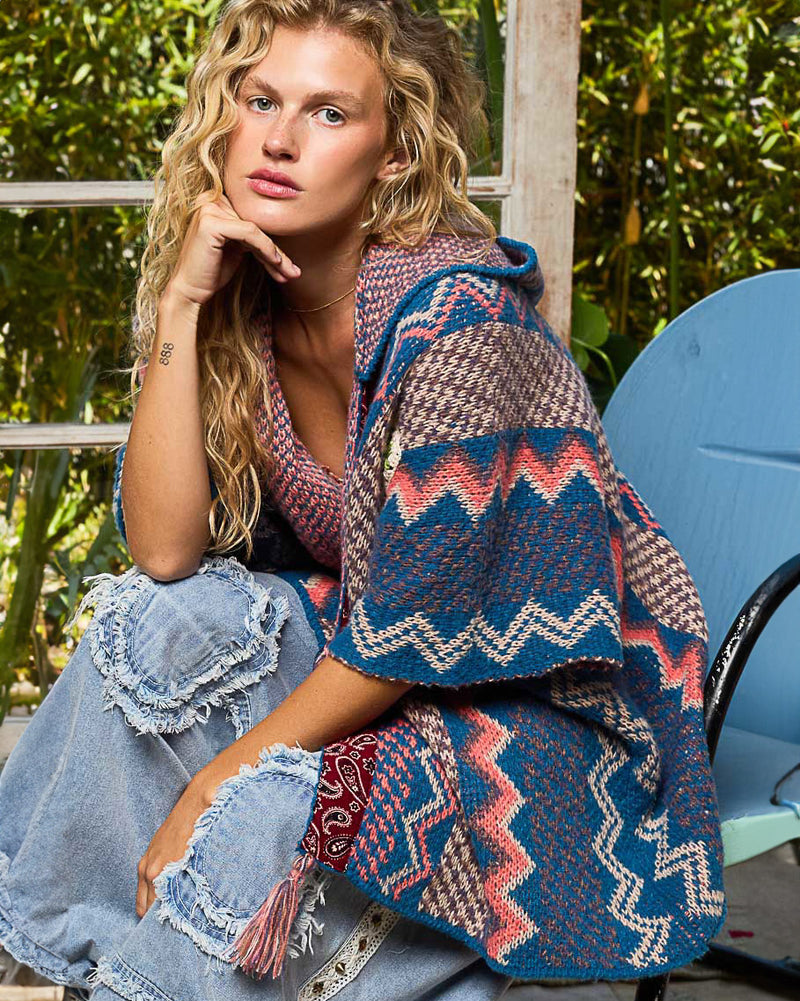 Lapis Aztec Pattern Hooded Poncho